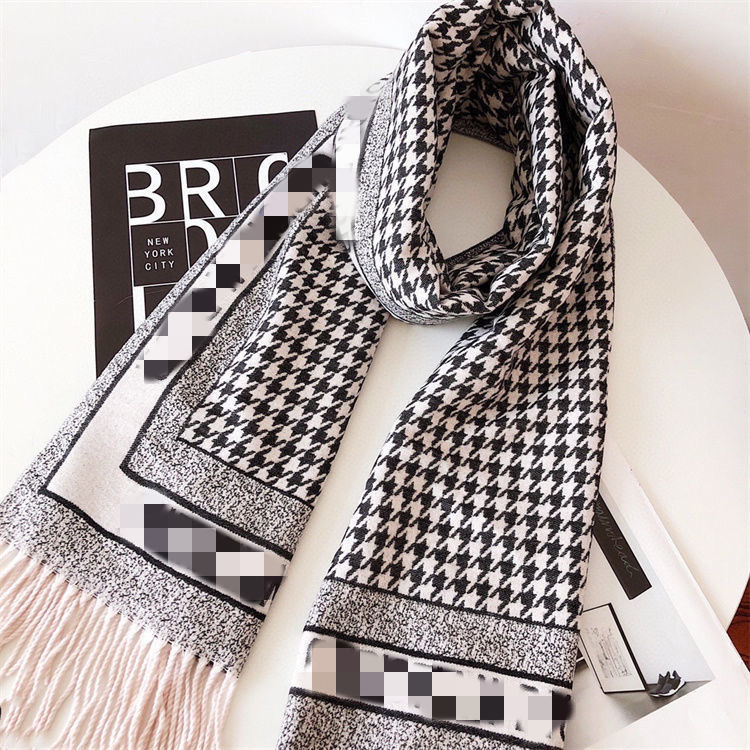 

2022 fashion design Cashmere Scarf men's and women's same brand letter scarf large shawl warm thickened wool 70cm x 180cm