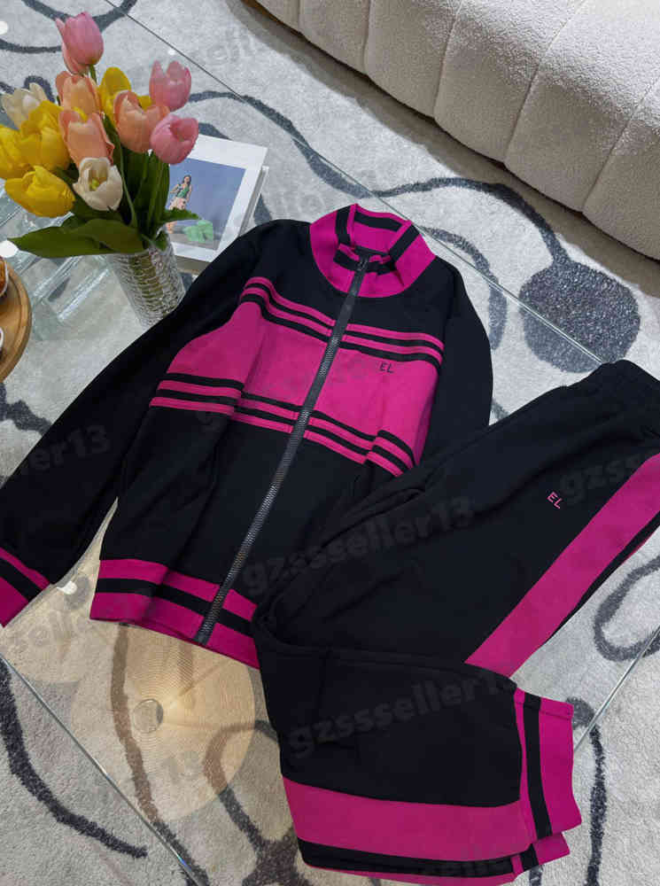 

Womens Two Pieces Pants CE Designer Logo Print Two Piece Sets Luxury Stylish Striped Patchwork Zip Cardigan And Embroidered Trousers Suit 0912