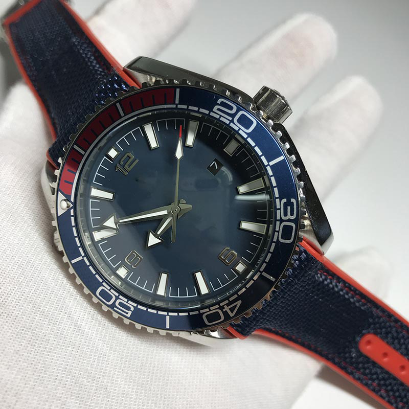 

3 Styles CLASSIC Sapphire Mens Watches Red strap Automatic Movement Luxurys watch masters James bond 007 600m sports wristwatches all sub dials working, Only make watch waterproof