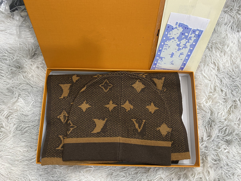 

shoes sandal bags Hats Scarves Sets Men Women High Quality Hat Scarf Sets Designers Warm Skull Cap New Knitted Beanie Fashion Accesso With BOX dunks ss131