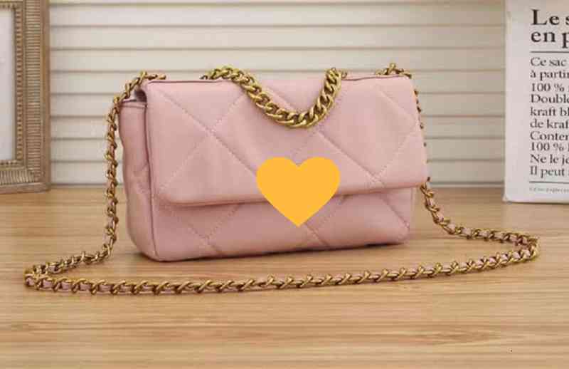 

Other Bags Design Cc Brand Luxury 9002 Woman's Letter Plaid Shoulder Chain Lambskin Handbag Vintage Messenger Velvet Leather Le