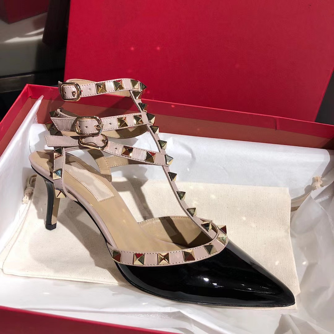 

Designer 6cm Women High Heel Sandals Genuine Leather Women Wedding Shoes with Rivets Black/nude Sandals 35-43