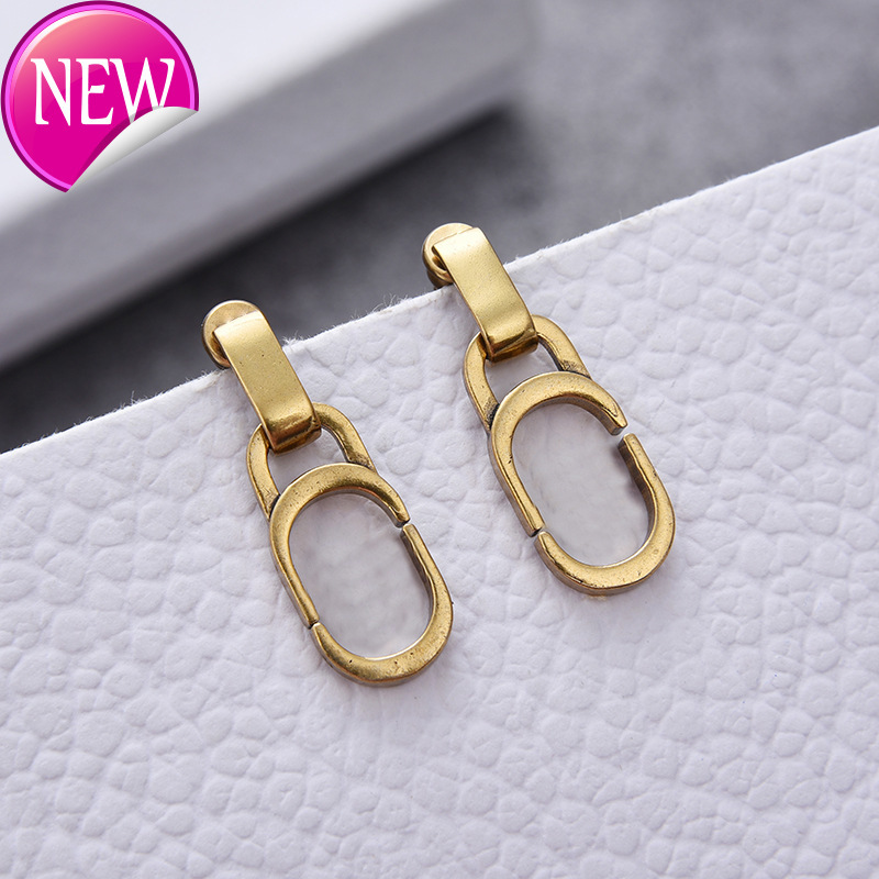 luxury brand design earrings D home / silver needle Earrings female Korean simple and versatile temperament fashion