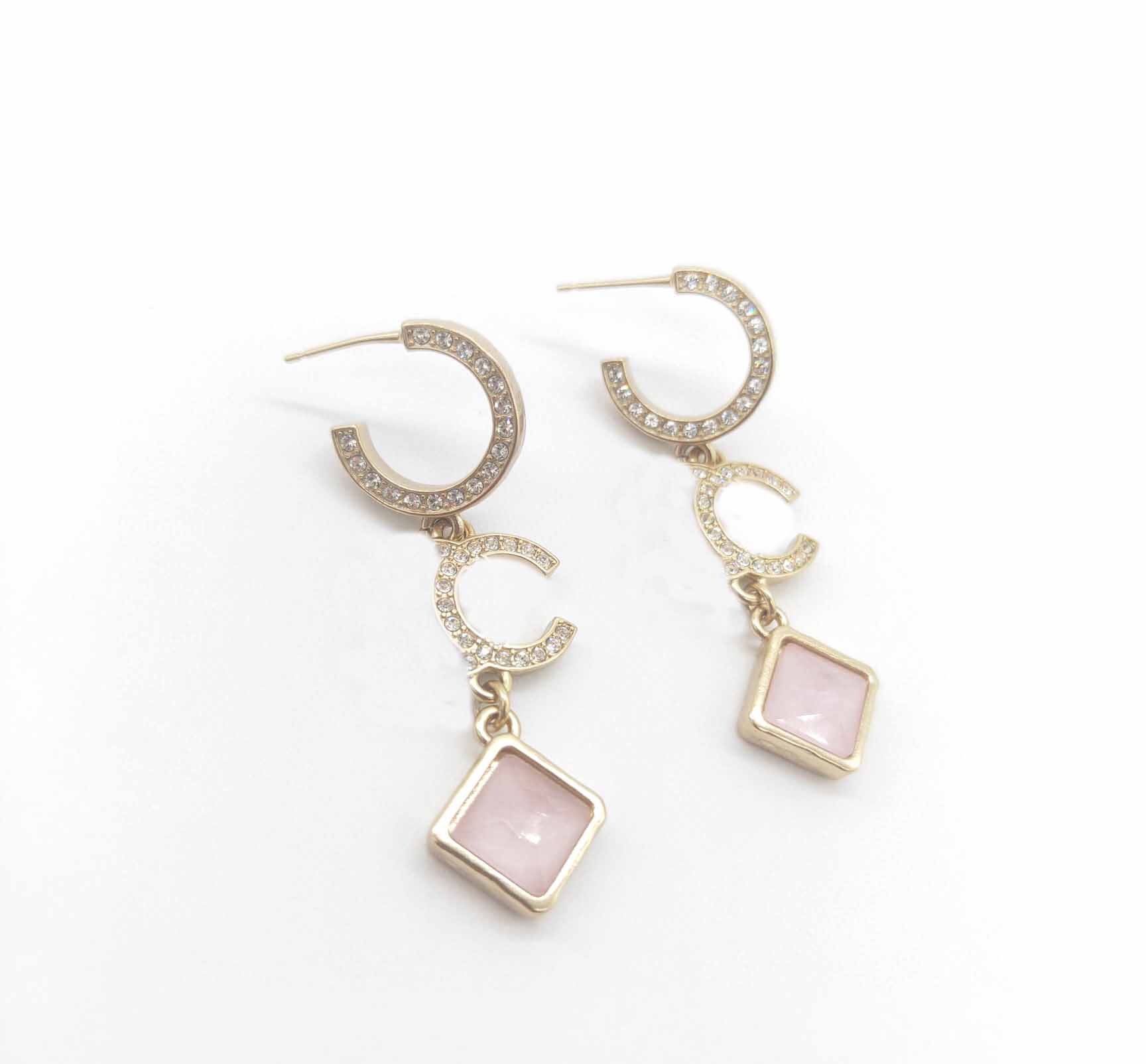 

2022 Top quality Charm square shape drop earring with pink crystal have box stamp PS7133A