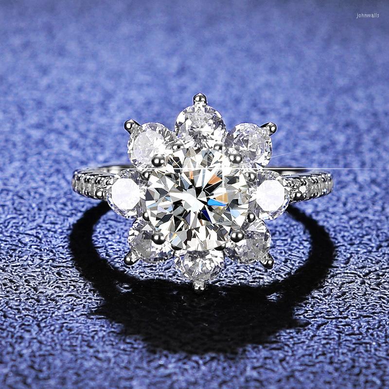 

Cluster Rings Luxury 2ct Moissanite Ring Round Brilliant Cut Diamond Test Passed Sunflower For Women Wedding