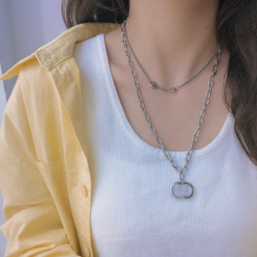 

Fashion Leaf Clover Necklaces Pendants Mother-of-Pearl Stainless Steel Plated 18K for Women&Girl Valentine's Mother's Day Engageme