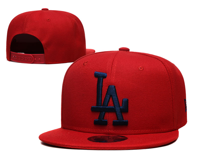 

Snapback Hats And Beanies Adjustable Embroidery men and women, Black