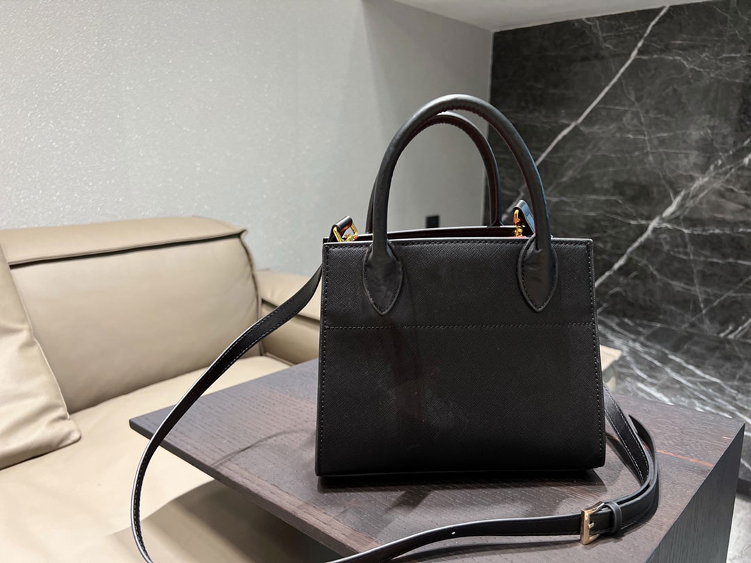 

Luxurys Designer Women Galleria Saffiano Tote Bag Classic Leather Shoulder Handbags Lady Killer Shopping Crossbody Handbag Designers Bags