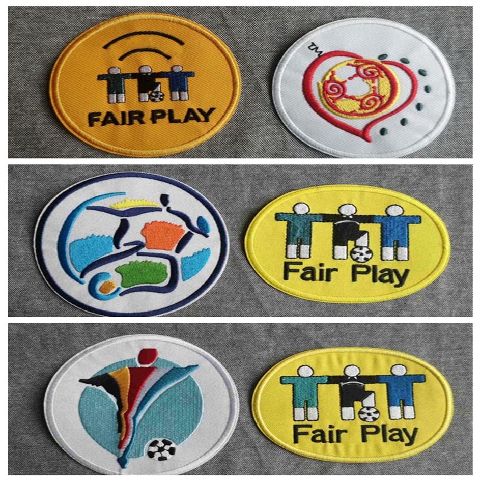 

Souvenirs New Retro European 1996 200 2004 Euro patch football Print patches badges Soccer stamping Patch Badges292i