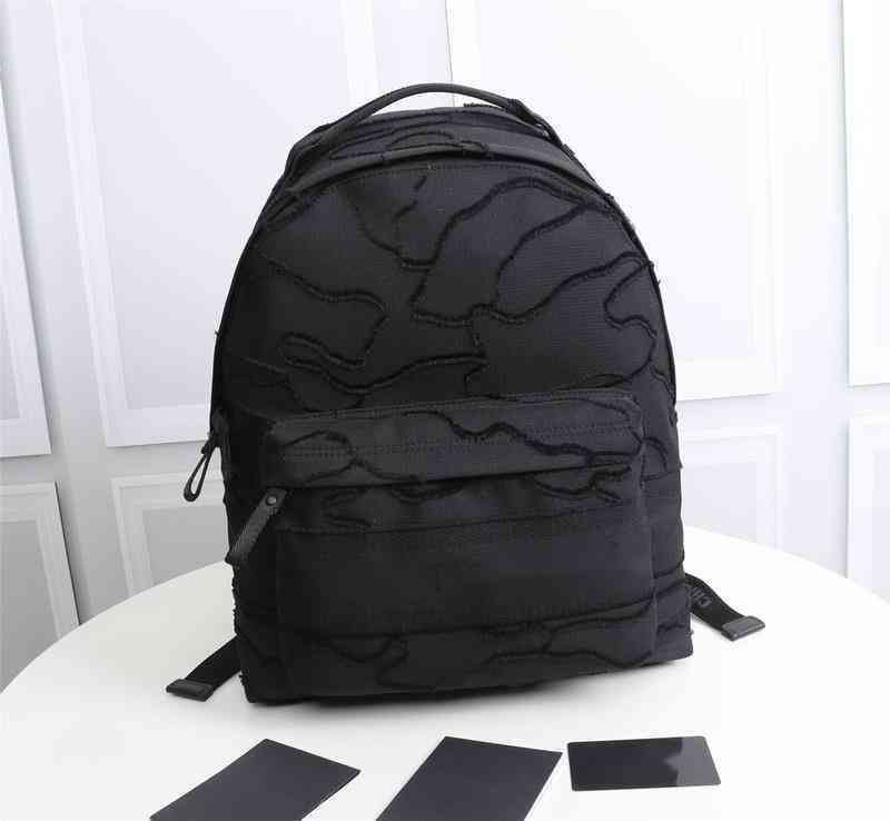 

School Bags Top brand design M6104 Men letter CACTUS JACK HIT THE ROAD Backpack EXPLORER Saddle Handbag Genuine Leather travel, Picture show