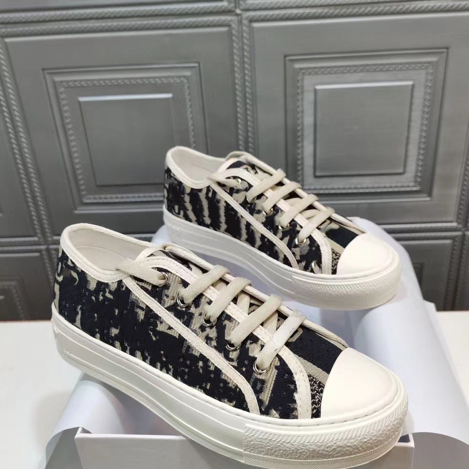 

D brand canvas shoes embroidered letters women's 2022 luxury classic lace-up round toe all-match thick-soled casual sneakers