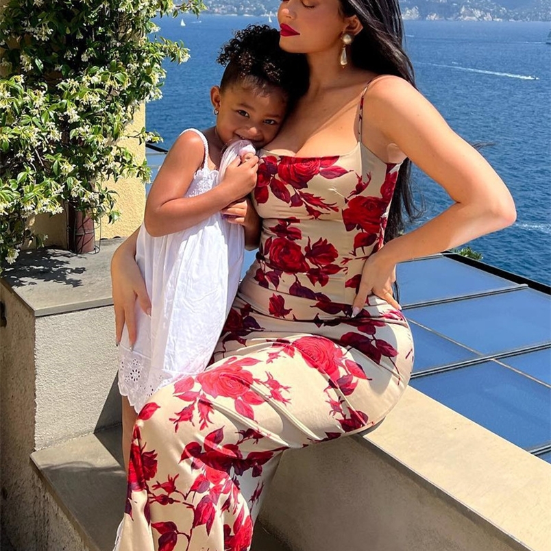 

Casual Dresses Hawthaw Women Floral Printed Bodycon Party Beach Vacation Midi Dress Streetwear Summer Clothes Wholesale Items For Business 220906, Red