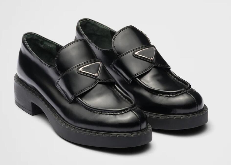 

High Quality Designer Monolith Casual Shoes Soft Cowhide Loafers Rubber Platform Sneakers Black Shiny LeatherThick Bottom Shoe Chunky Round Head Sneaker With Box, White