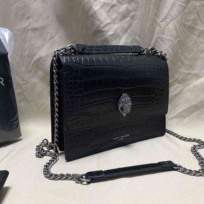 

Totes Totes Kurt British Eagle Head square crossbody Bag women designer Cowhide Fashionable Versatile Single Shoulder Oblique Span bags 220818, Black--gold chain--20cm