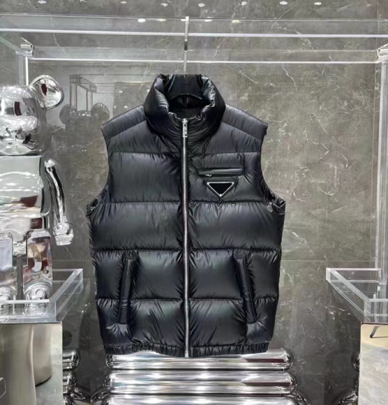 2022 Mens designer Down Vest For Men Women Jacket Winter gilet bodywarmer Vests Gilets designers Parkas Coat Hooded Outerwear Waterproof Windbreaker
