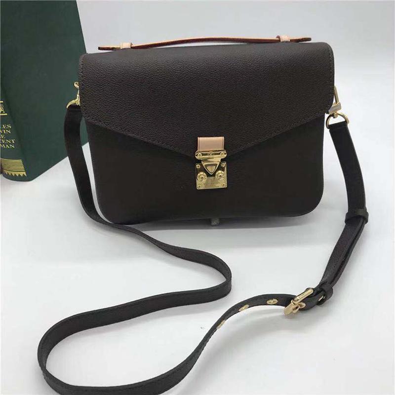 

2023 luxurys designers crossbody bag Women handbag messenger bags oxidizing leather elegant shoulder bags crossbody bag tote M44875 M41487, Red embossing yc4
