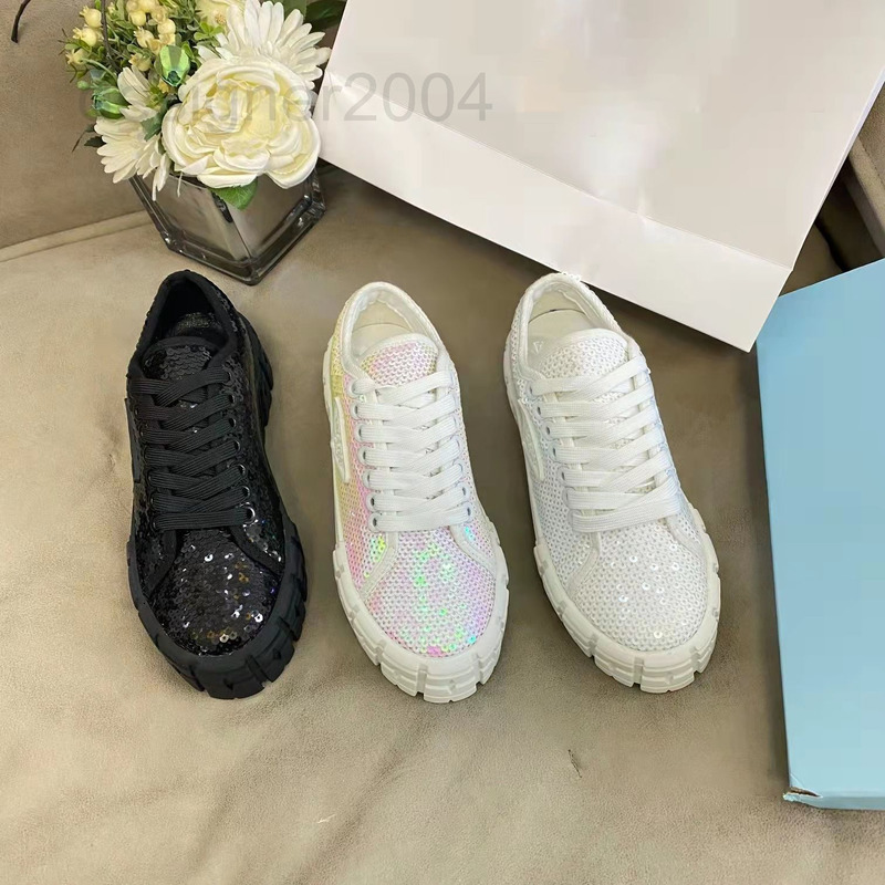 

Boots designer 2022 new p family fashion muffin thick bottom Sequin trend gear leisure versatile women's spring and summer single shoes HUI4, 2# packing bag