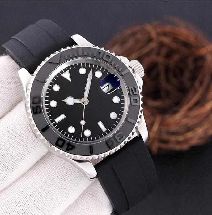 

Luxury Wristwatches Rubber Men's Watch 40mm Black Dial Master Automatic Mechanical Watches Sapphire Glass Classic Folding Strap Super Luminous waterproof