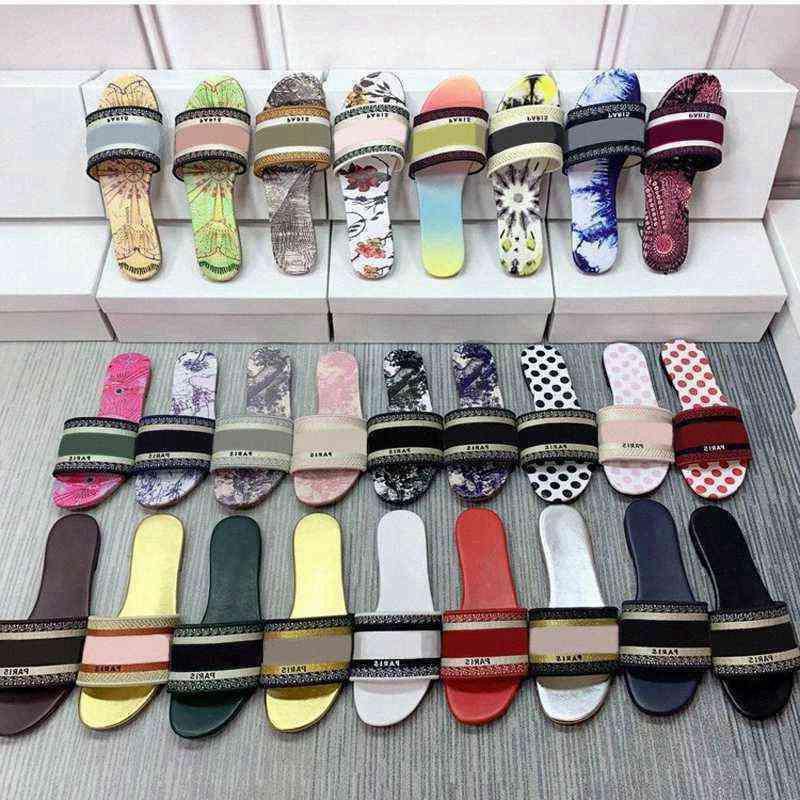 

Luxury 2022Fashion Classic D Women Sandals Slippers Slide Summer Designer Luxury Leather Rubber Flip Flops Shoe Outdoor Beach Shoes Large, Chocolate