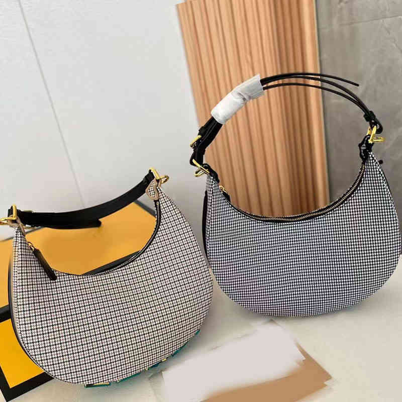 

Evening Bags Cross Body Designer Mini Handbag Half Moon Wrist Bag Lattice Shoulder Messenger Crossbody Clutch Lady Purse 220902, Black