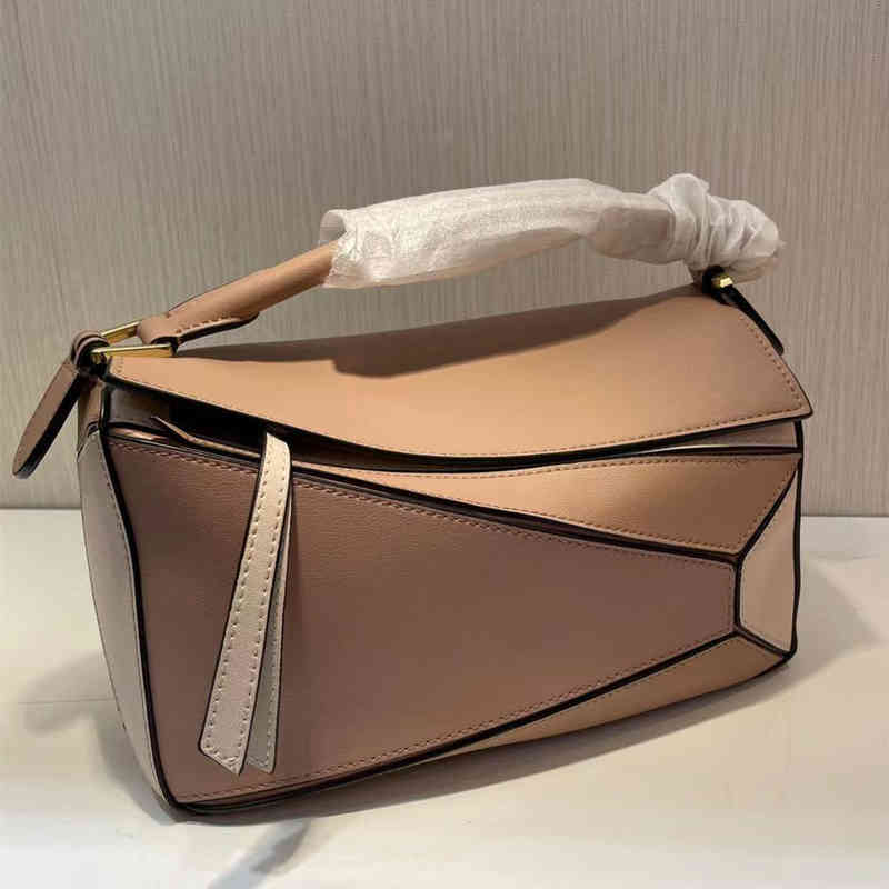 

Woman's handbag Loew's designer bags high quality tote bags Puzzle Geometric Rhombic Bag Leather Cross Carry Women's classic brand single shoulder leisure bag, Black plain