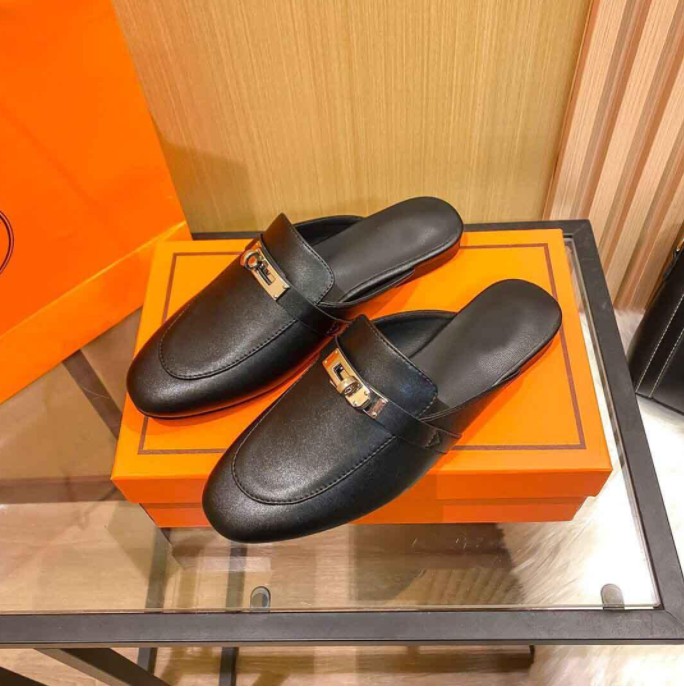 

Designer Sandal Woman Sandals Chain Shoe Women Loafers Lady Slipper Mules Princetown Kelly Metal Outdoor Leather Oz Slippers Box