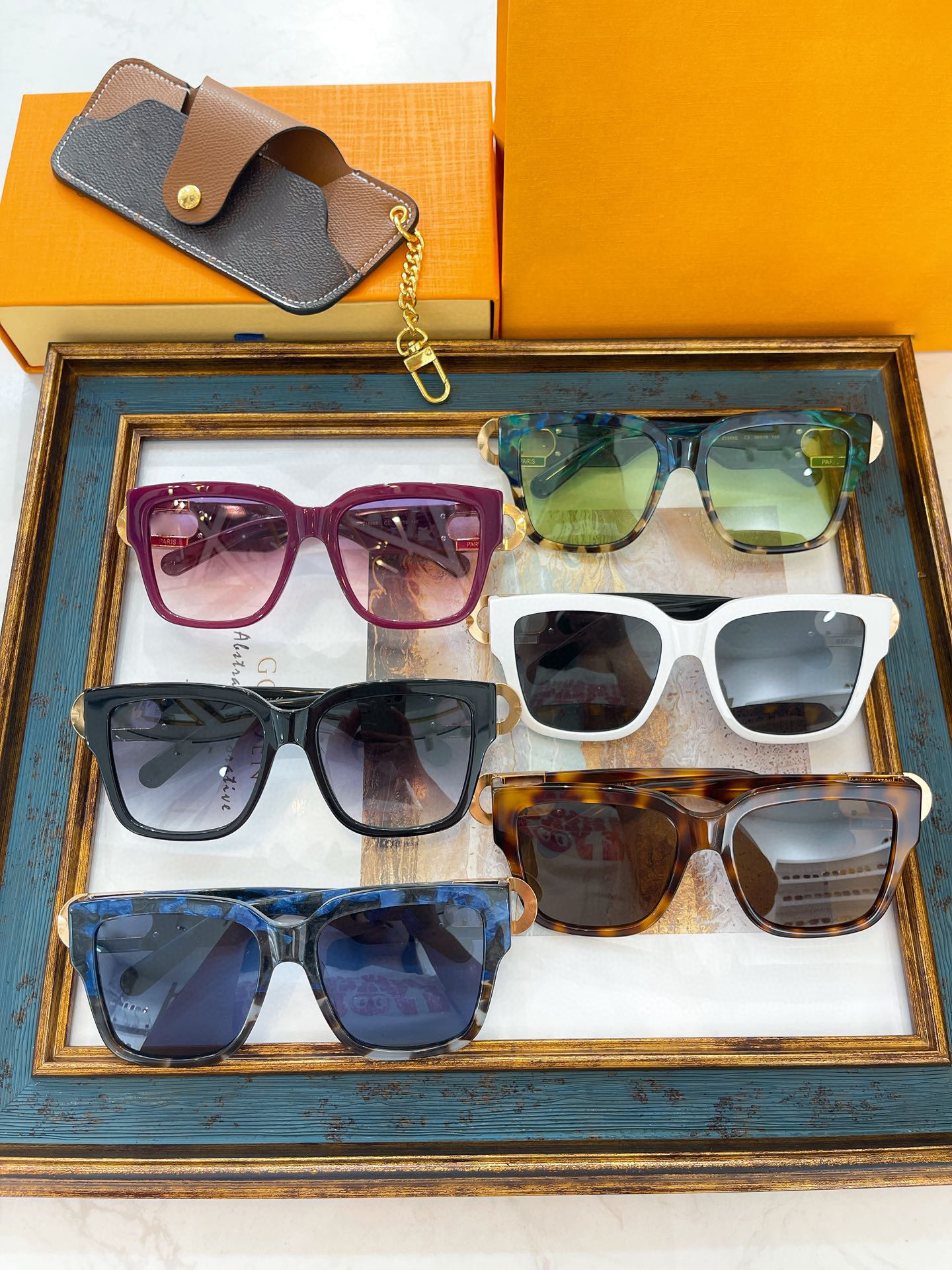 

Men Sunglasses For Women Latest Selling Fashion Sun Glasses Mens Sunglass Gafas De Sol Top Quality Glass UV400 Lens With Random Matching Box Z1566E