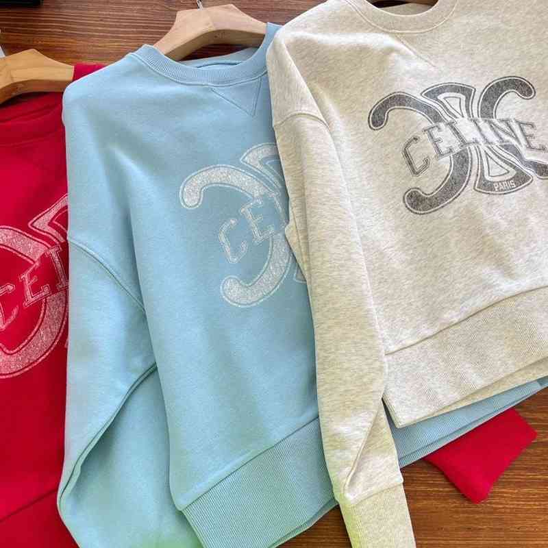 

Designer Hoodies Celin' Fashion Brand Sweater the Triomphe Round Neck Sweater Is Same As That of Star. There Are Also a Few Hot and Spicy, Light gray