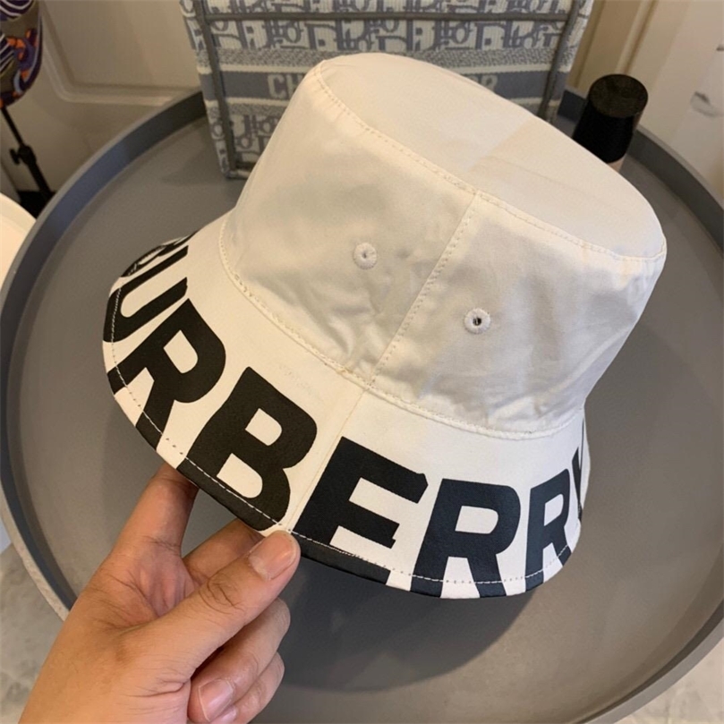 

Designer Ball Burbrerys Caps Summer womens hat Bajia B letter fishermans classic lattice sunscreen female travel sunshade male Y8NH, Double sided f in red