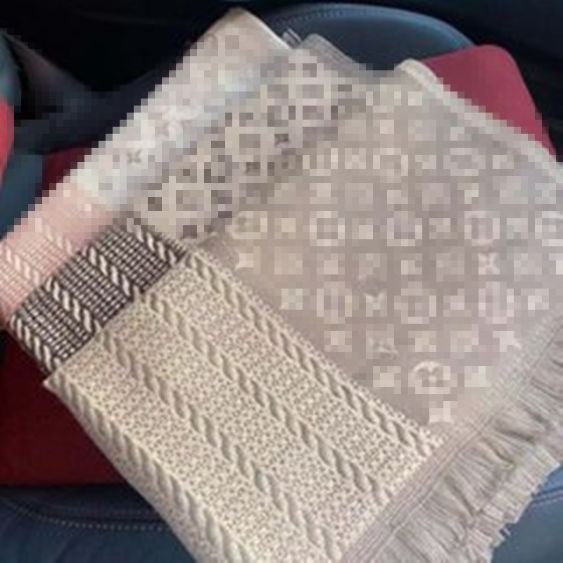 

Designer Scarf female autumn winter Scarves thickened cashmere like scarf double-sided color matching clover live broadcast shawl