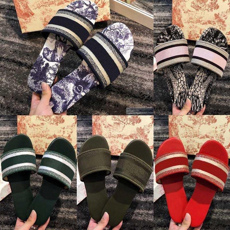 

Slippers 2022 new Women Sandals Slippers Embroidery Floral Brocade Flip Flops luxuries loafers Striped Beach Genuine Leather Dazzle Flowers P2Az#, 11