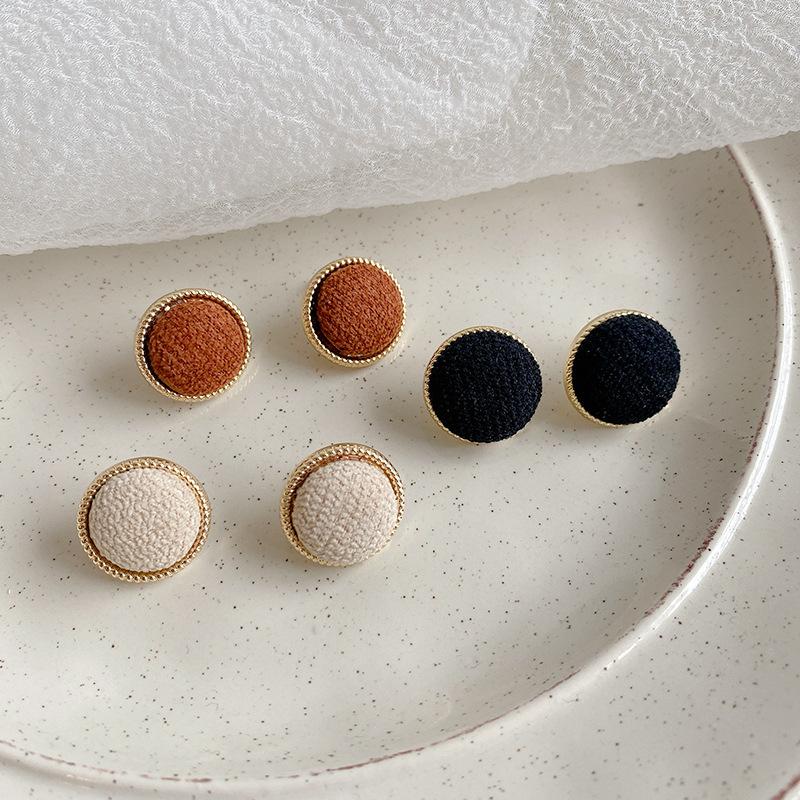 

Stud Earrings Geometric Round Flannel For Women Korean Black Fabric Cute Wedding Party Fashion Jewelry Wholesale Gift