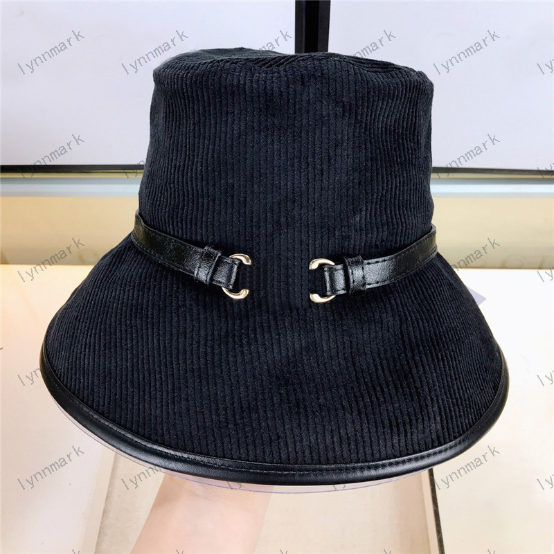 

Winter Wide Brim Hats Corduroy Womens Designer Bucket Hat For Men Fashion Luxury Flat Fitted Hat Brand Classic Gold Buckle Solid Caps, Black