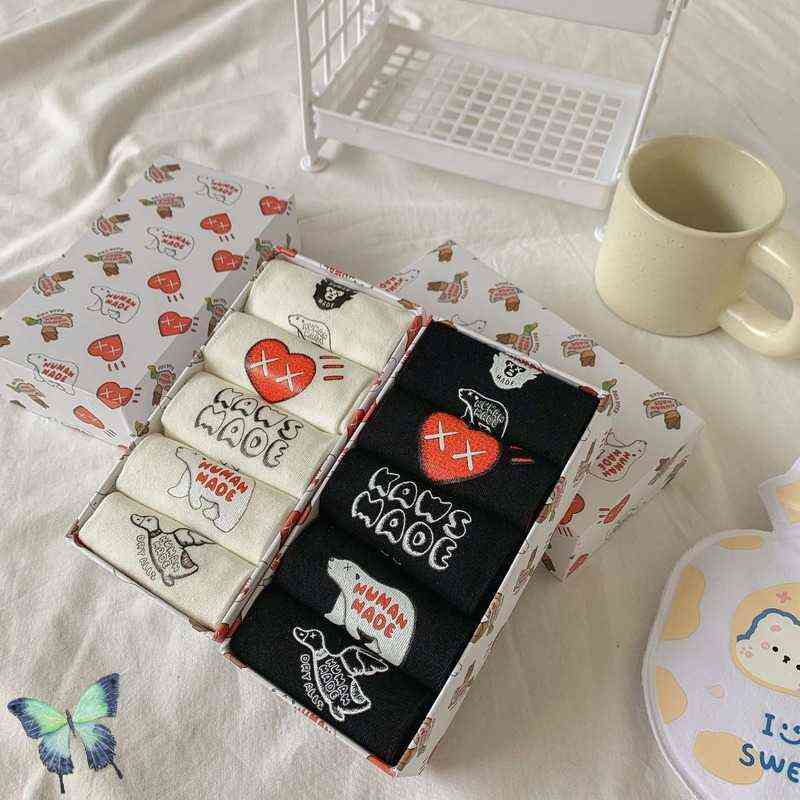 

NADE 2022 HUMA Cotton Socks Skateboard Box Gift Socks T220804