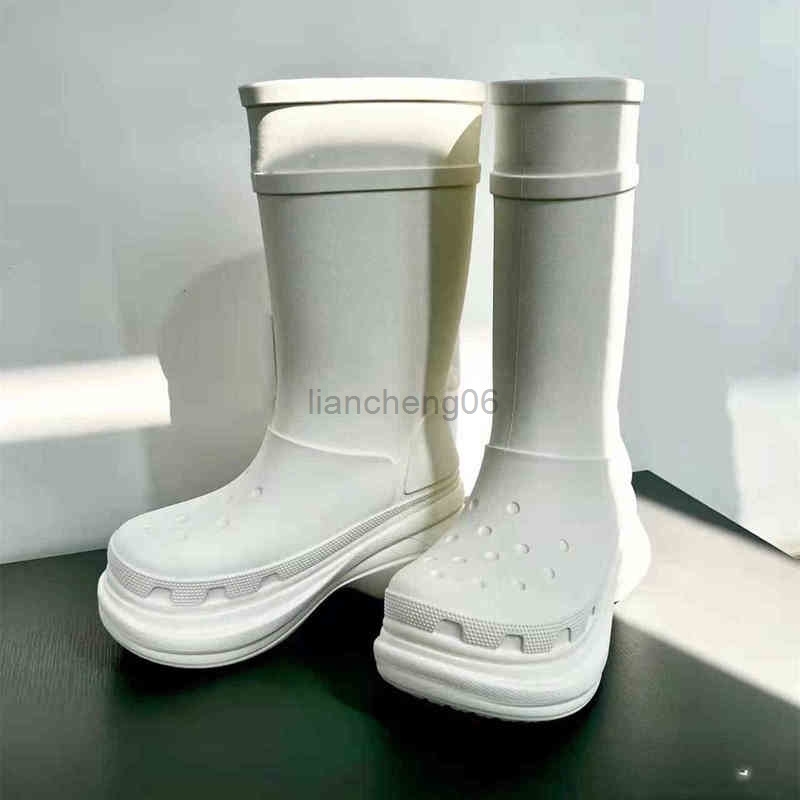 

Boots 21AW Luxury Design High Platform Rain Boots Big Head Thick Bottom Non-slip Ankle Jelly Color All-match Long Boots Outdoor G220907, Packaging bags