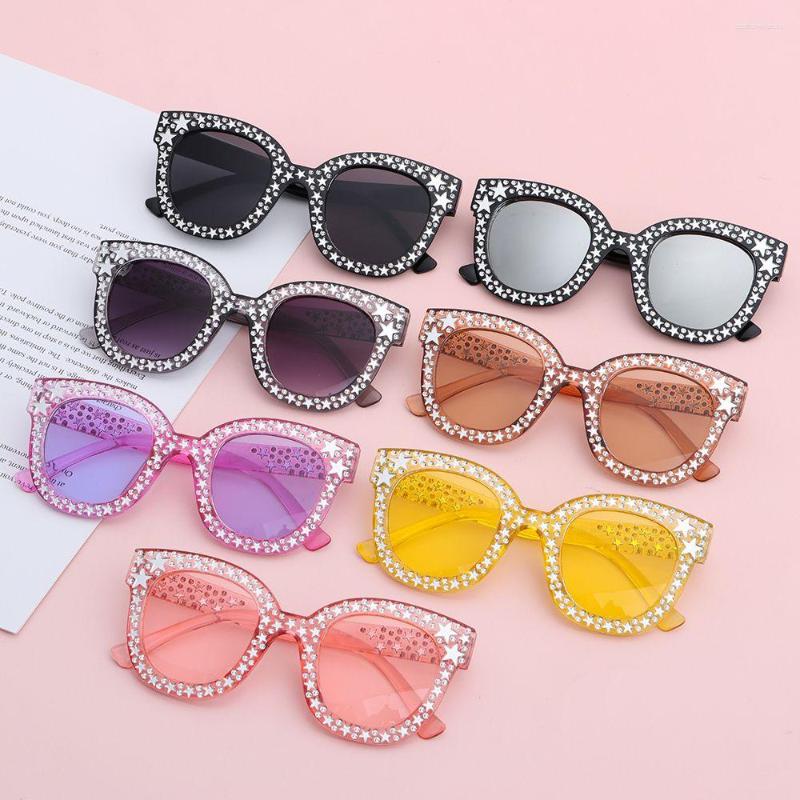 

Sunglasses Fashion Sparkling Rhinestones For Women Summer UV Protection Sun Shades Eyewear Crystal Big Frame Glasses