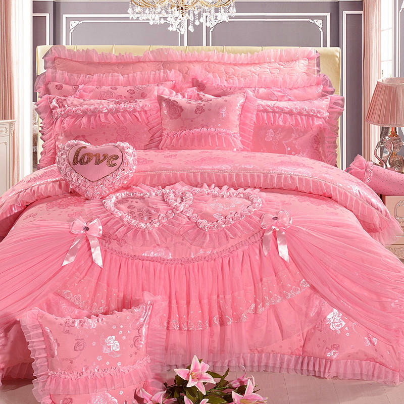 

Luxury Pink Heart-shaped Lace bedding set king  Size Princess wedding bedclothes silk/cotton Jacquard Satin duvet cover bed sheets pillowcases Home Textile