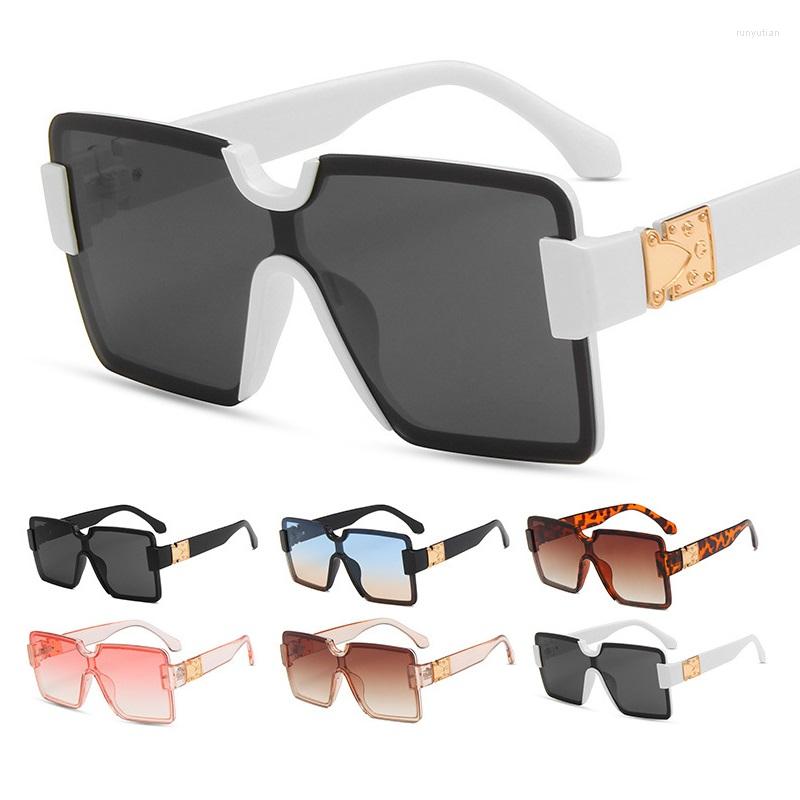 

Sunglasses Designer Women Men Oversized Square Retro Vintage Big Frame Tinted Gradient UV Protection Shades Eyewear