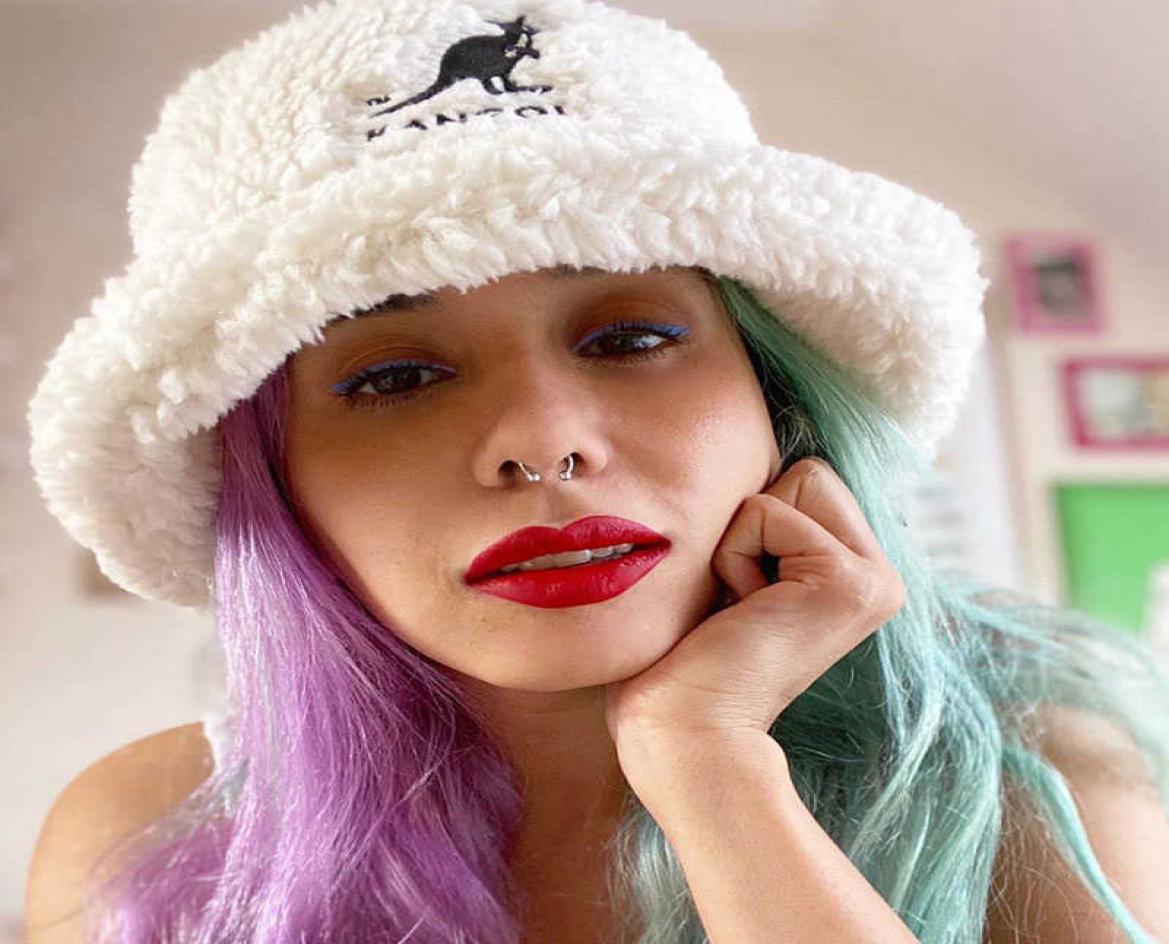 

New KANGOL Embroidered Bucket Hats Animal Pattern Sun Hats Shade Dome Fashi, White