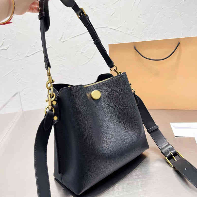 

Designers Luxury 7A Bags Cochs purse Handbag Crossbody Wallet For Womens Multicolour Fashion Lnclined Shoulder Bag Versatile CC Totes Large Capacity Saddle 96PF, Blue