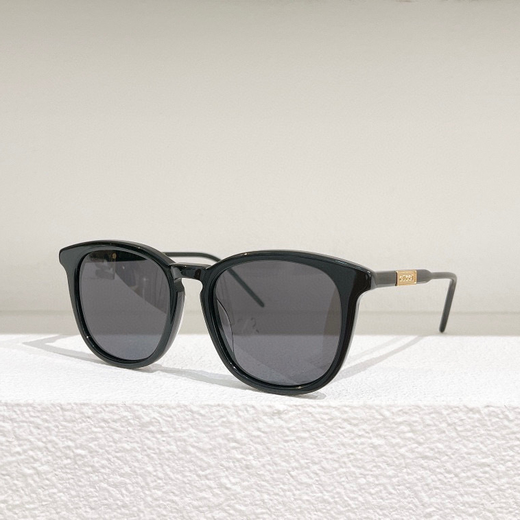 

Sunglasses For Women and Men Summer 1157 Style Anti-Ultraviolet Retro Plate Full Frame Glasses Random Box