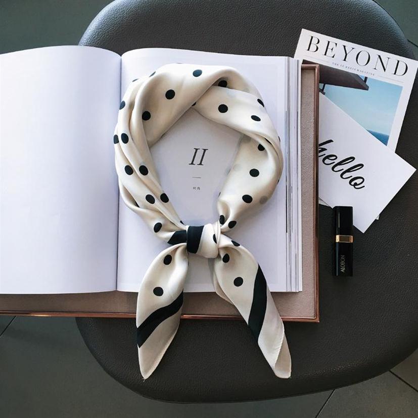 

Scarves Women's Silk Satin Hair Scarves Fashion Square Printed Headscarf 70 70cm Professional Accessories Designer Scarf3115