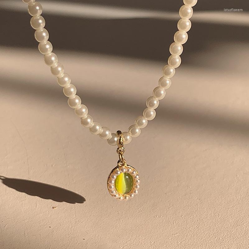 

Chains GSOLD Light Green Stone Pendant Imitation Pearl Necklace Retro Elegant Women's Clavicle Chain Fashion Jewelry 2022