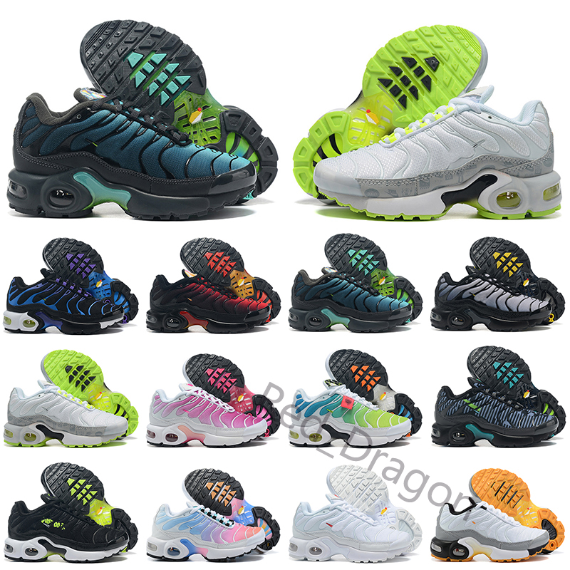 2022 TN Chaussures pour enfants Triple Black Baskets pour bébés Rainbow Enfants Chaussures de sport Filles et garçons Tennis Taille 28-35