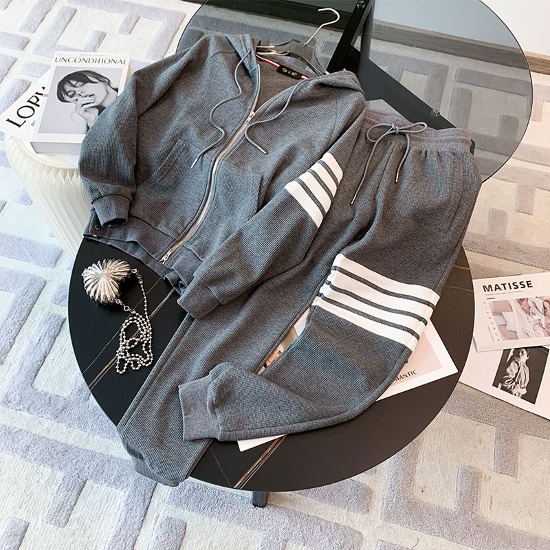 

2022 Mens womens autumn winter sport tracksuits Stripe track suit coats designers jackets suits pants sweatshirts sportswear