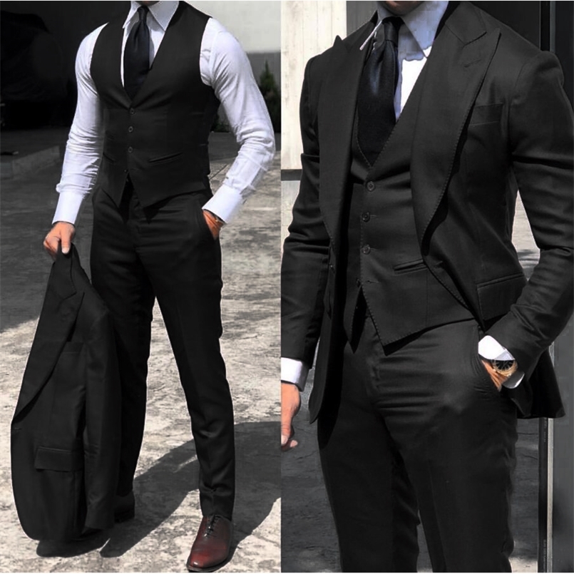 Men's Suits Blazers Black Classic Men Suit 3 Pieces Tuxedo Lapel Groomsmen Wedding Suits Set Fashion Men Business Blazer JacketPantsVest 220