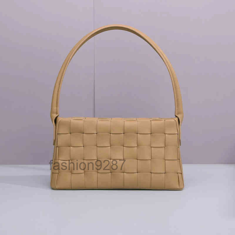 

designer bags women's Bag fashion leather bag B woven bags portable armpit small square 2022 quality