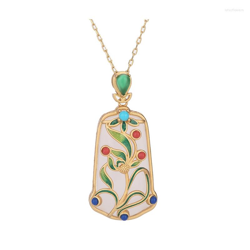 

Chains Natural Stone Inlaid Flower Pendant Classical Hanfu Women Necklace Gift