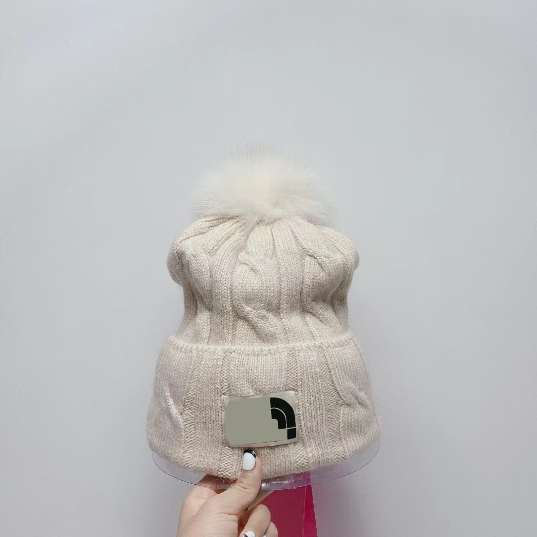 

Designer hat luxury knitted hat popular letter Pom beanie warm wool caps winter skiing outdoor cold protection 5 colos, Multi