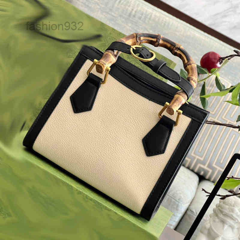 

Evening Bags Bamboo Handle Classic Handbags Lady Designer Tote Vintage Leather Bucket Women Shoulder Color Matching Shopping Purses 220422